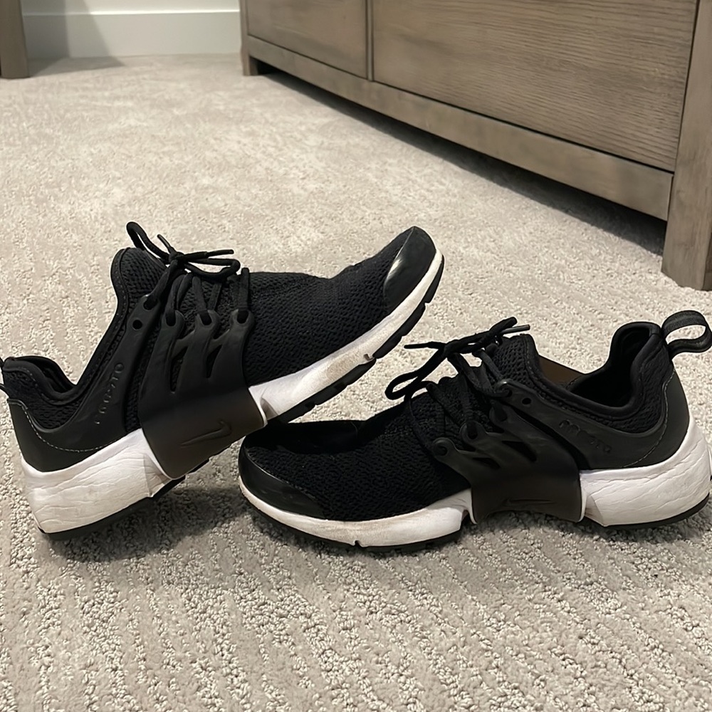 Nike Air Presto Black Running Shoes